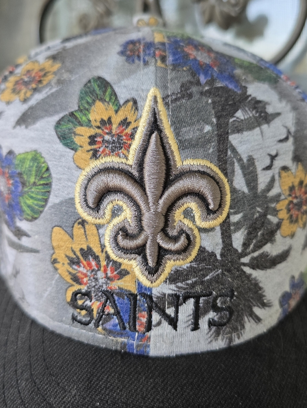 NWOT New Orleans Saints New Era 9FIFTY Snapback Hat Streetwear - Picture 2 of 6